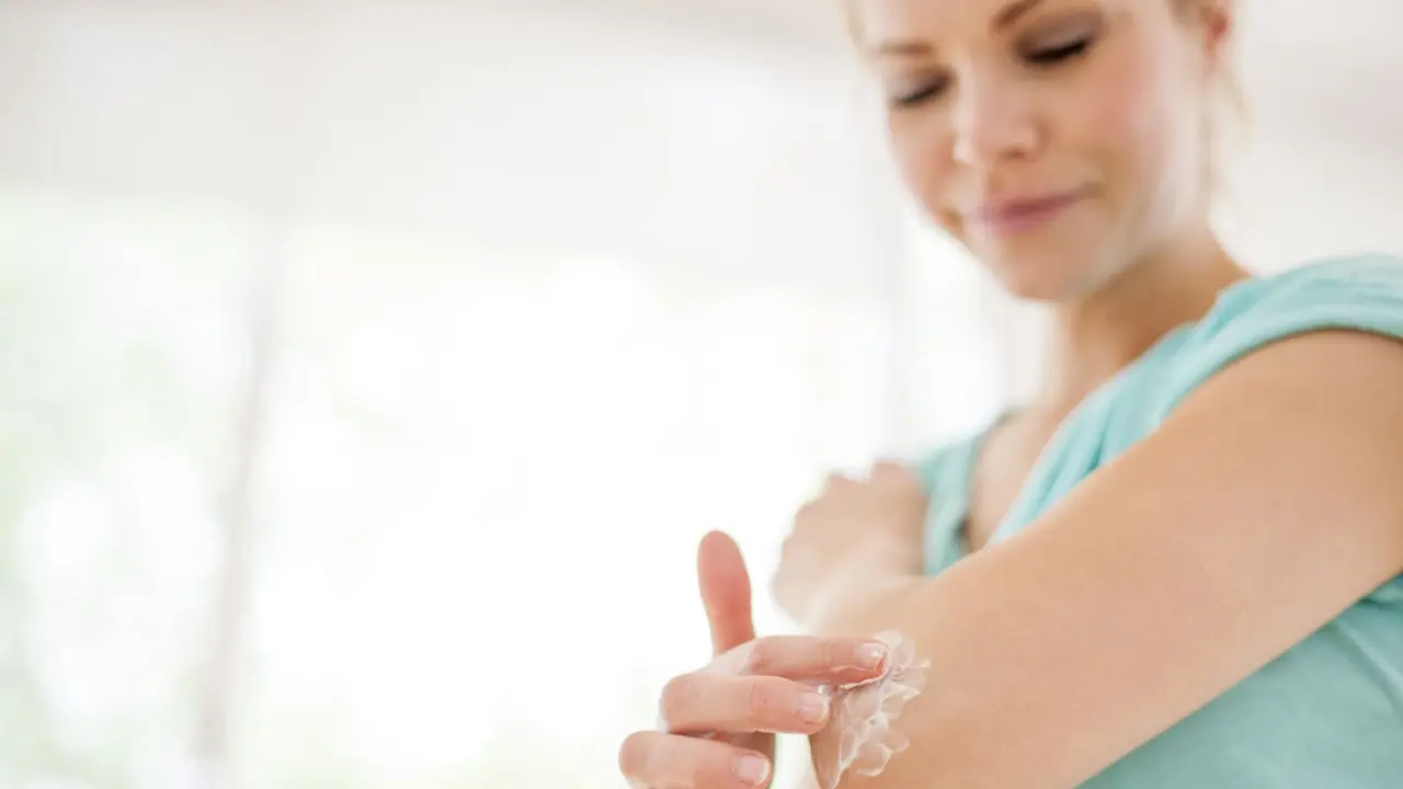 Icy Hot Understanding Its Uses, Risks, and Benefits